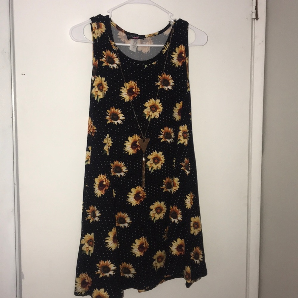 Medium sunflower print summer dress